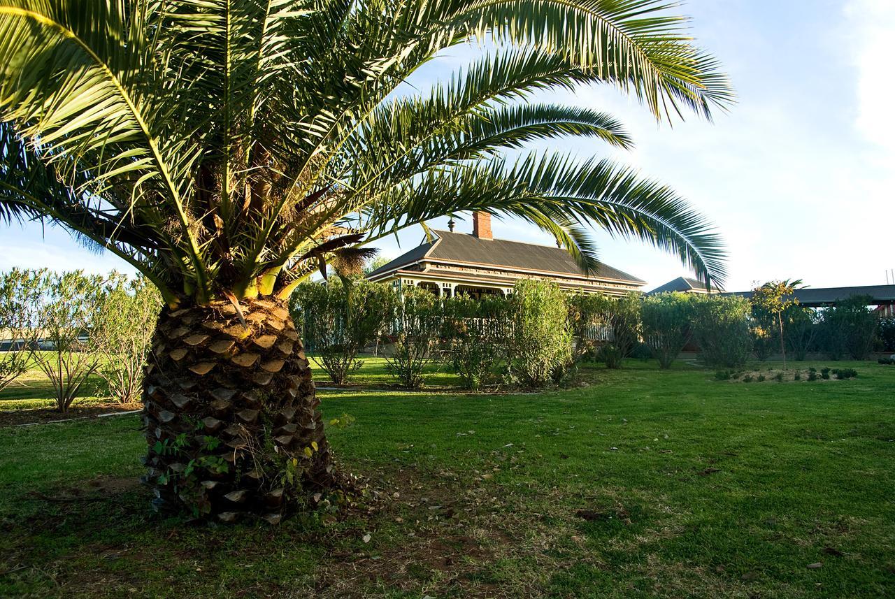 Hermitage Hill Country Retreat Wellington Exterior photo